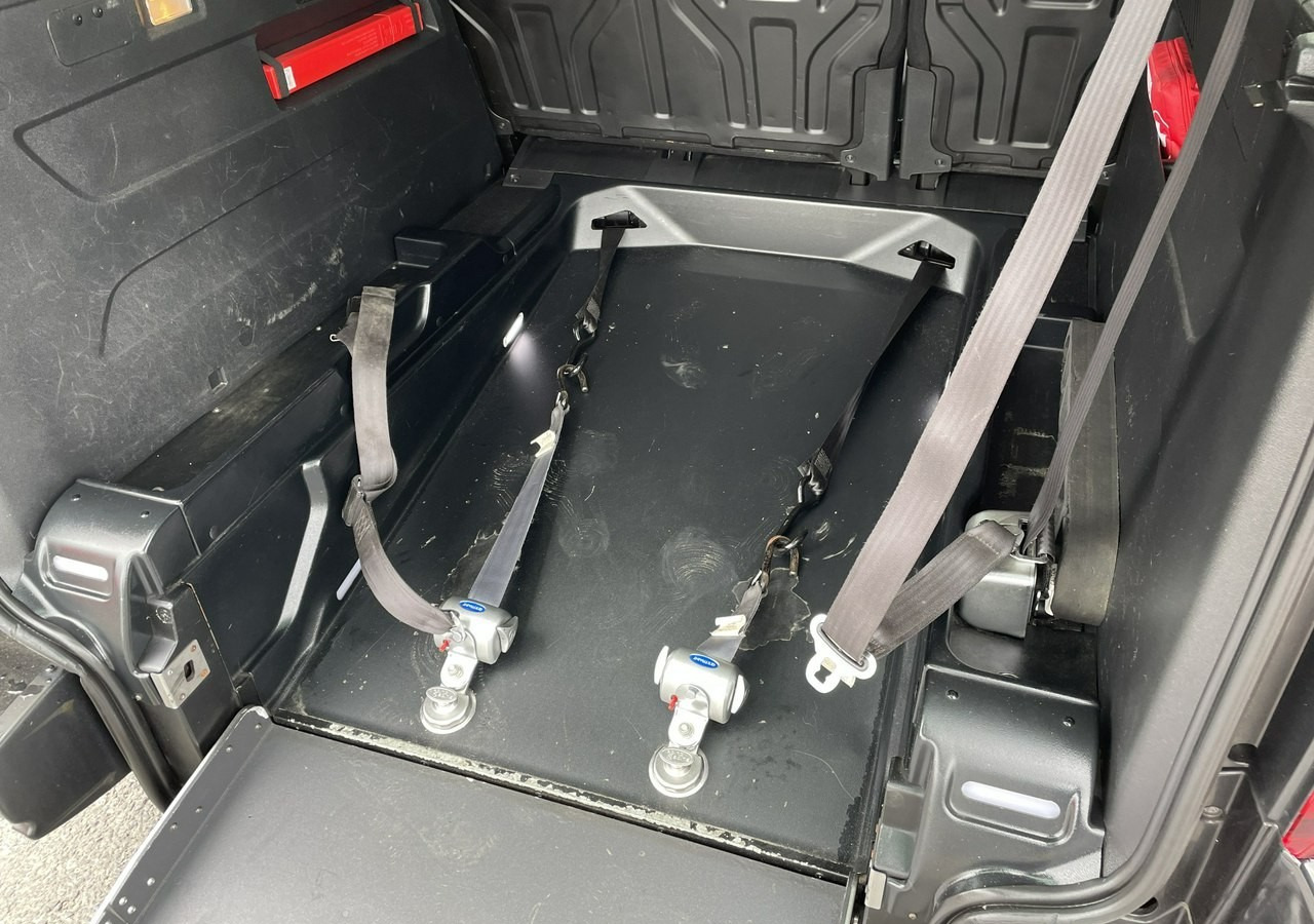 Opel Combo IV Combo Life Combo Life Maxi Niepełnosprawnych inwalida rampa PFRON Model - سيارة: صورة 4 Opel Combo IV Combo Life Combo Life Maxi Niepełnosprawnych inwalida rampa PFRON Model - سيارة: صورة 4