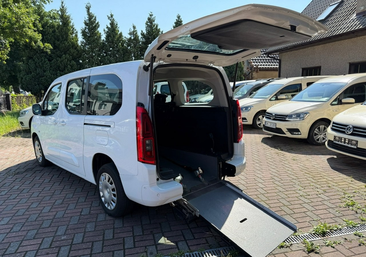 Opel Combo IV Combo Life Combo Life Maxi Niepełnosprawnych inwalida rampa PFRON Model - سيارة: صورة 1 Opel Combo IV Combo Life Combo Life Maxi Niepełnosprawnych inwalida rampa PFRON Model - سيارة: صورة 1