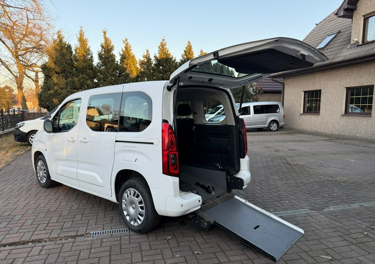 Opel Combo IV Combo Life Combo do przewozu Niepełnosprawnych inwalida rampa Model 2021 - سيارة: صورة 1 Opel Combo IV Combo Life Combo do przewozu Niepełnosprawnych inwalida rampa Model 2021 - سيارة: صورة 1