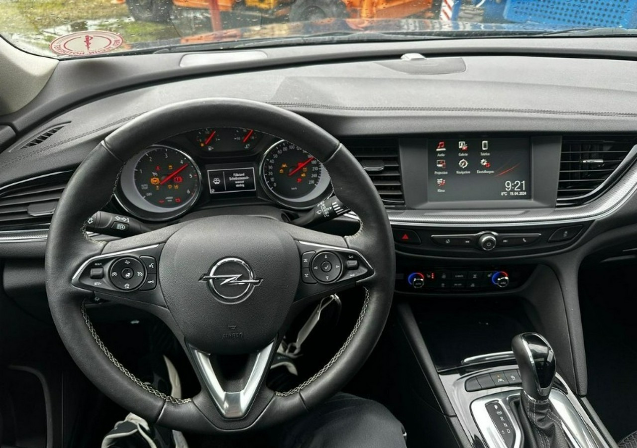 Opel Insignia II Country Tourer 1.5 CDTI 122KM Automat FullLed Panorama Klimatronik 2021 - سيارة: صورة 4 Opel Insignia II Country Tourer 1.5 CDTI 122KM Automat FullLed Panorama Klimatronik 2021 - سيارة: صورة 4