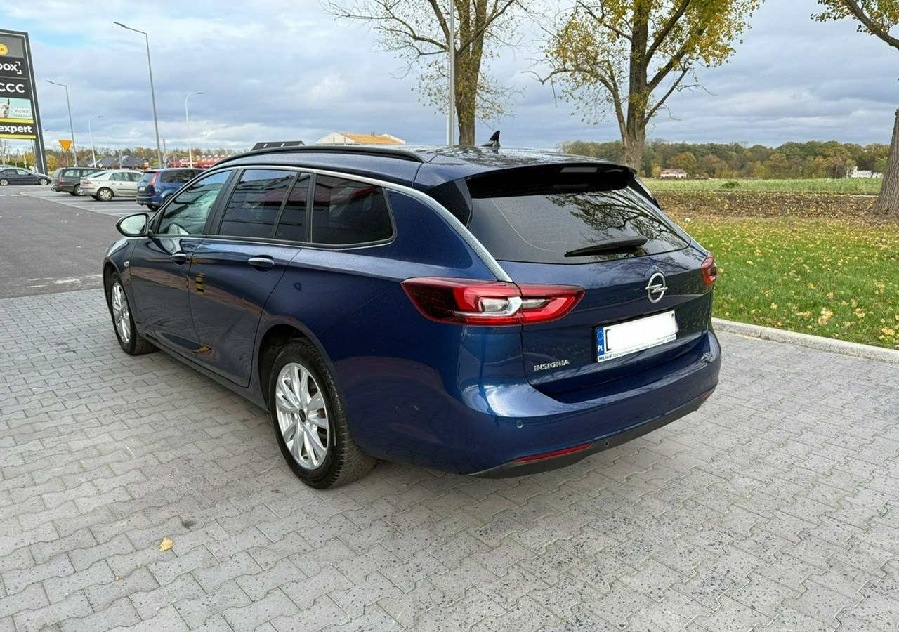 Opel Insignia II Country Tourer Sports Tourer 1.5CDTi 122KM Automat Navi Panorama Klima Model 2022 - سيارة ستيشن: صورة 5 Opel Insignia II Country Tourer Sports Tourer 1.5CDTi 122KM Automat Navi Panorama Klima Model 2022 - سيارة ستيشن: صورة 5