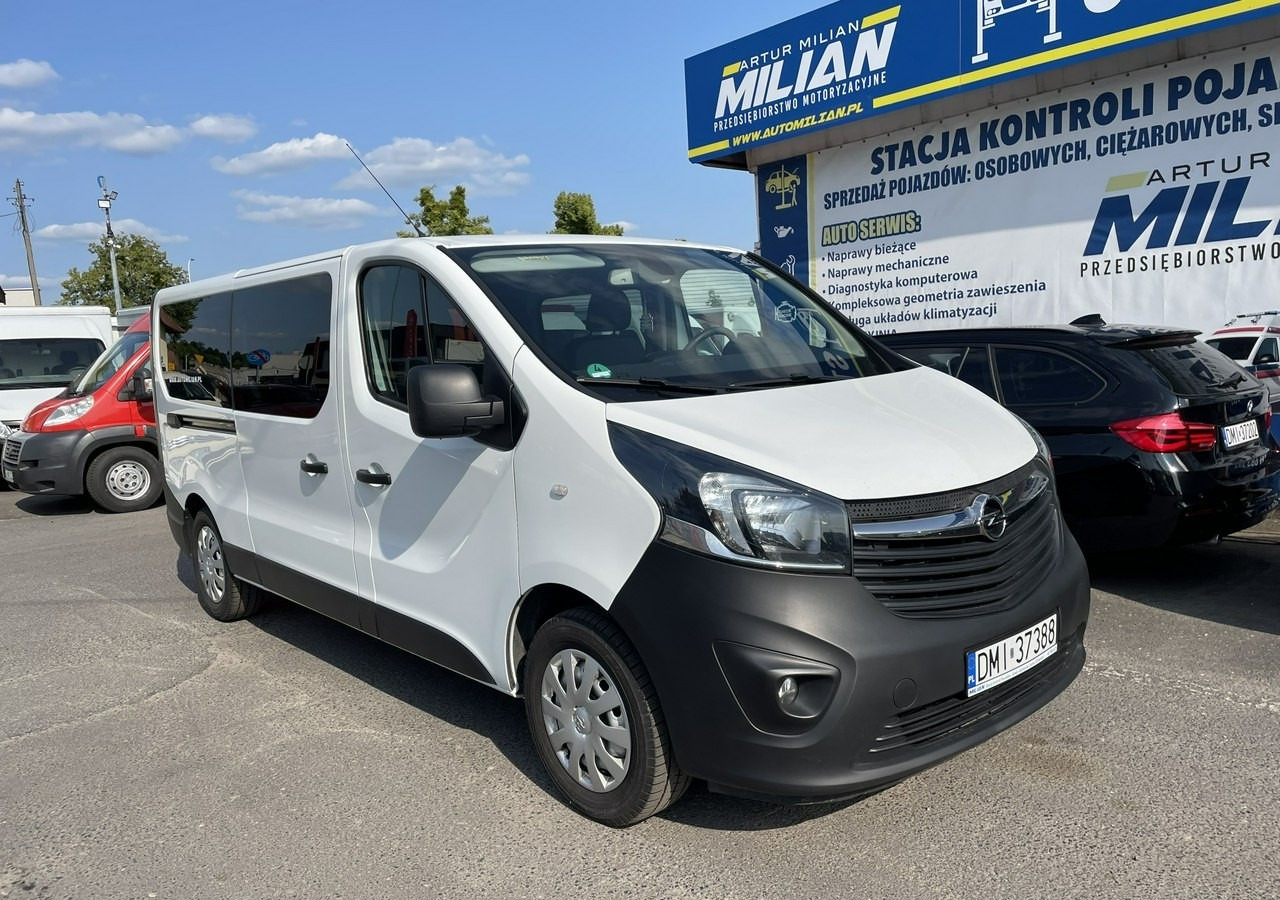 Opel Vivaro III Vivaro dla Niepełnosprawnych Inwalida Rampa na 2 Wózki 2019 - سيارة: صورة 1 Opel Vivaro III Vivaro dla Niepełnosprawnych Inwalida Rampa na 2 Wózki 2019 - سيارة: صورة 1