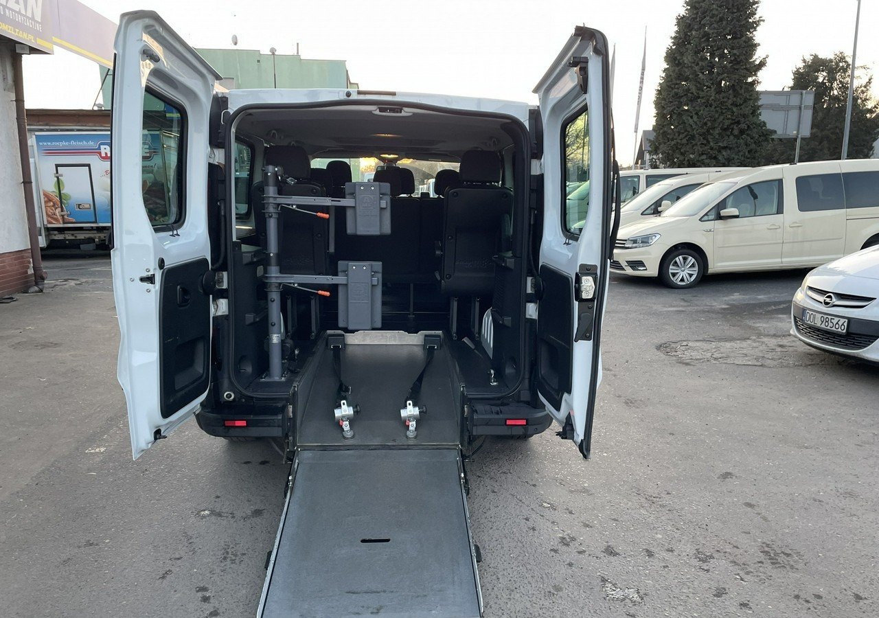 Opel Vivaro Opel Vivaro dla Niepełnosprawnych inwalida Rampa Model 2019 - سيارة: صورة 3 Opel Vivaro Opel Vivaro dla Niepełnosprawnych inwalida Rampa Model 2019 - سيارة: صورة 3