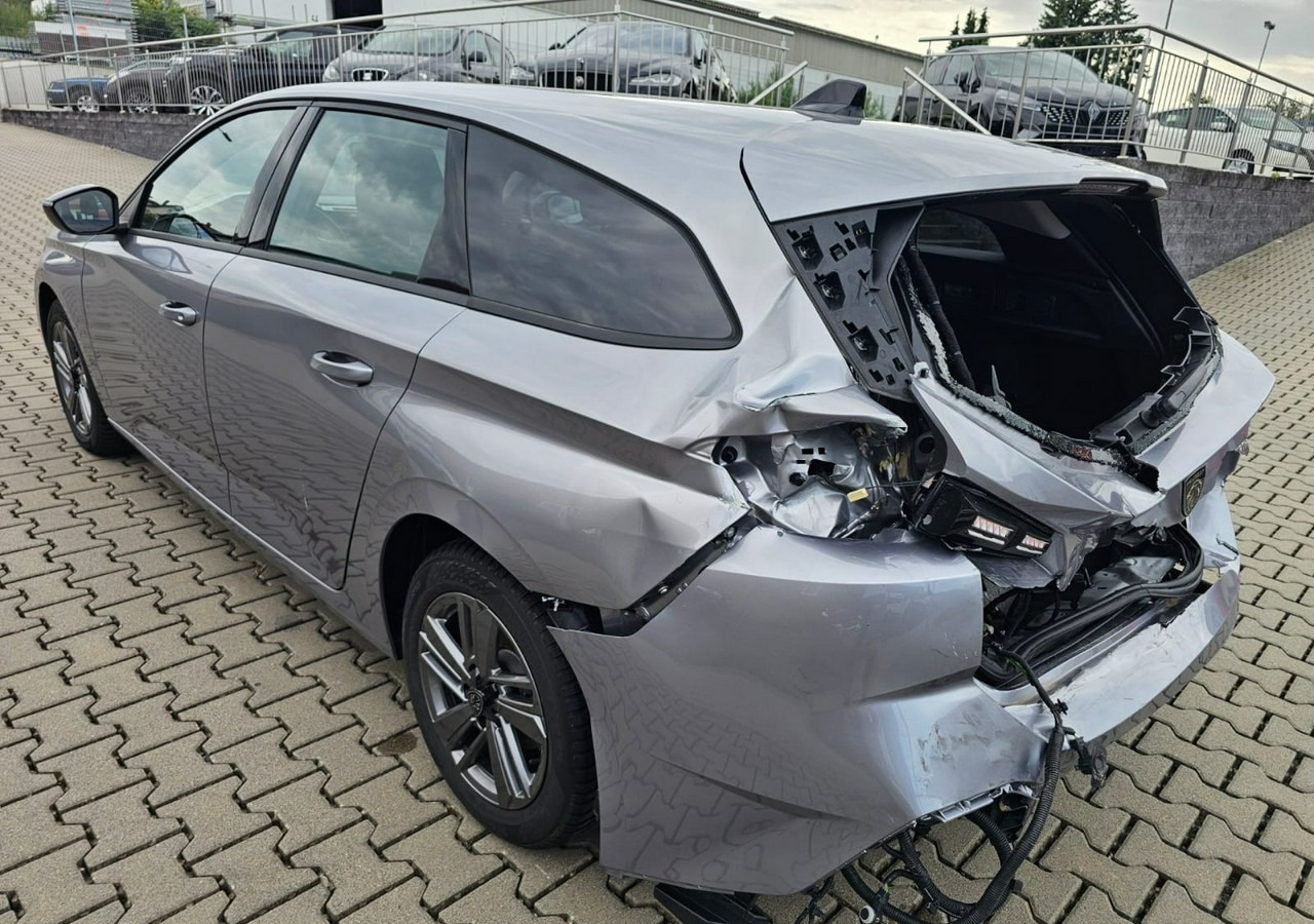 Peugeot 308 II Peugeot 308 Bogate wyposażenie Model 2025 - سيارة: صورة 5 Peugeot 308 II Peugeot 308 Bogate wyposażenie Model 2025 - سيارة: صورة 5