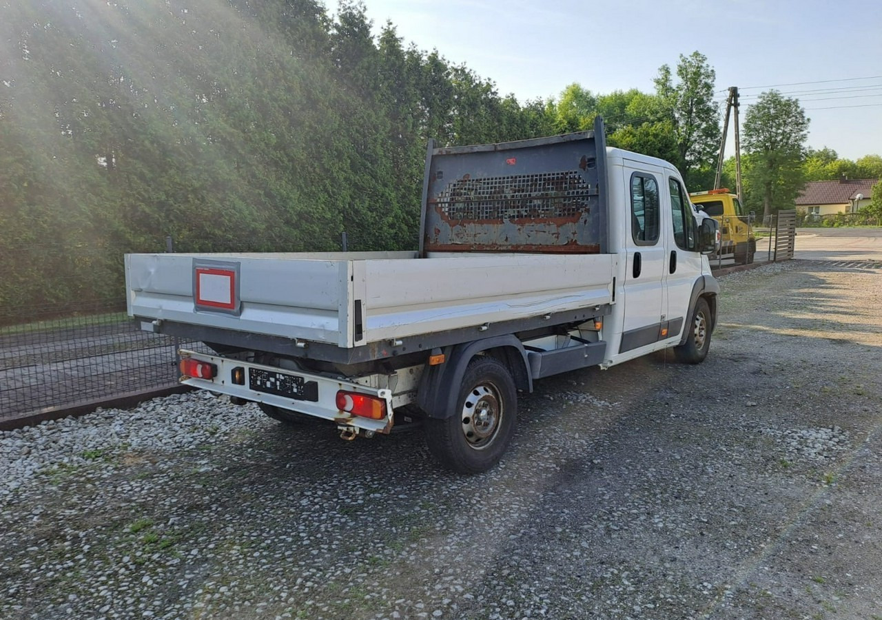 Peugeot Boxer Peugeot Boxer 2.0-130KM klima dokka Brygadówka doka 122tkm 2017 - شاحنة مفتوحة: صورة 2 Peugeot Boxer Peugeot Boxer 2.0-130KM klima dokka Brygadówka doka 122tkm 2017 - شاحنة مفتوحة: صورة 2