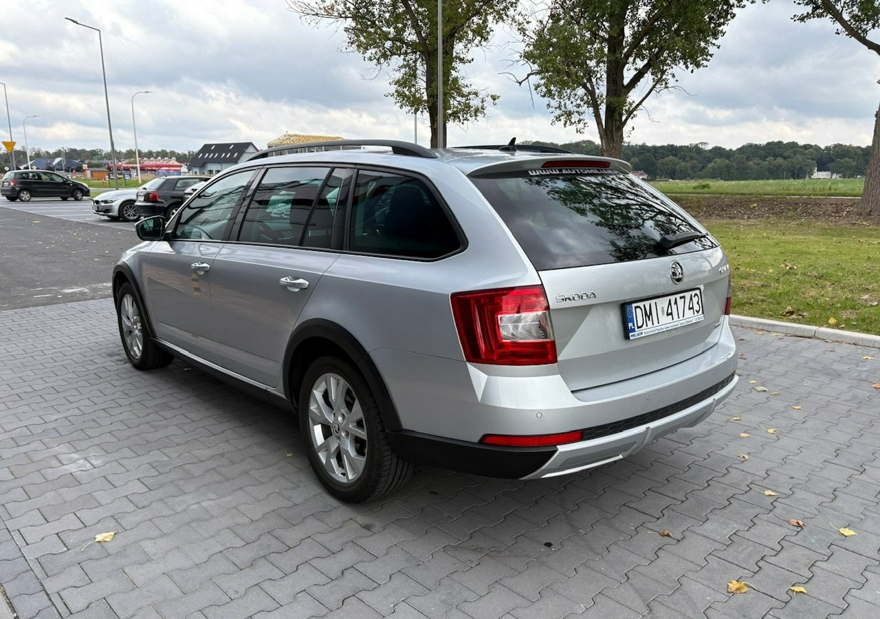 Skoda Octavia III Skoda Octavia 4X4 Scout 2.0 TDI -150KM Model 2017 Bezwypadkowa FV 23 - سيارة: صورة 5 Skoda Octavia III Skoda Octavia 4X4 Scout 2.0 TDI -150KM Model 2017 Bezwypadkowa FV 23 - سيارة: صورة 5