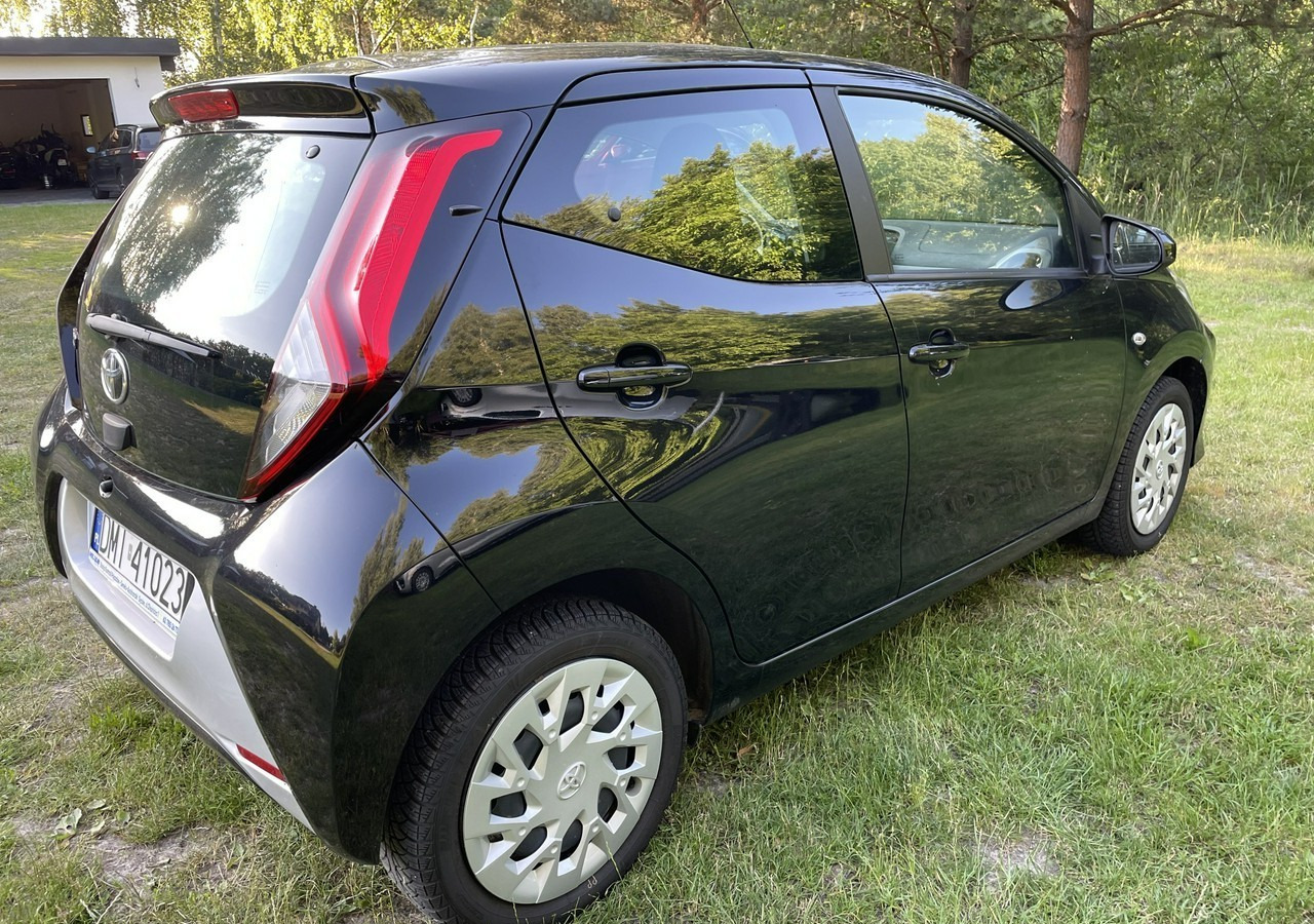 Toyota Aygo II Toyota Aygo 1.0-16V Klima Salon PL 24651km Model 2021 - هاتشباك: صورة 5 Toyota Aygo II Toyota Aygo 1.0-16V Klima Salon PL 24651km Model 2021 - هاتشباك: صورة 5