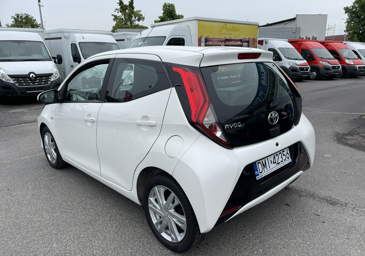 Toyota Aygo II Toyota Aygo 1.0 VVT-i JBL Edition bezyna+LPG Salon PL 2020 - هاتشباك: صورة 2 Toyota Aygo II Toyota Aygo 1.0 VVT-i JBL Edition bezyna+LPG Salon PL 2020 - هاتشباك: صورة 2