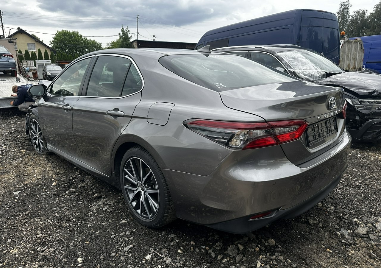 Toyota Camry VIII Toyota Camry 2.5 Hybrid Prestige CVT 2024 Salon PL Bogate wyposażeni - سيدان: صورة 3 Toyota Camry VIII Toyota Camry 2.5 Hybrid Prestige CVT 2024 Salon PL Bogate wyposażeni - سيدان: صورة 3
