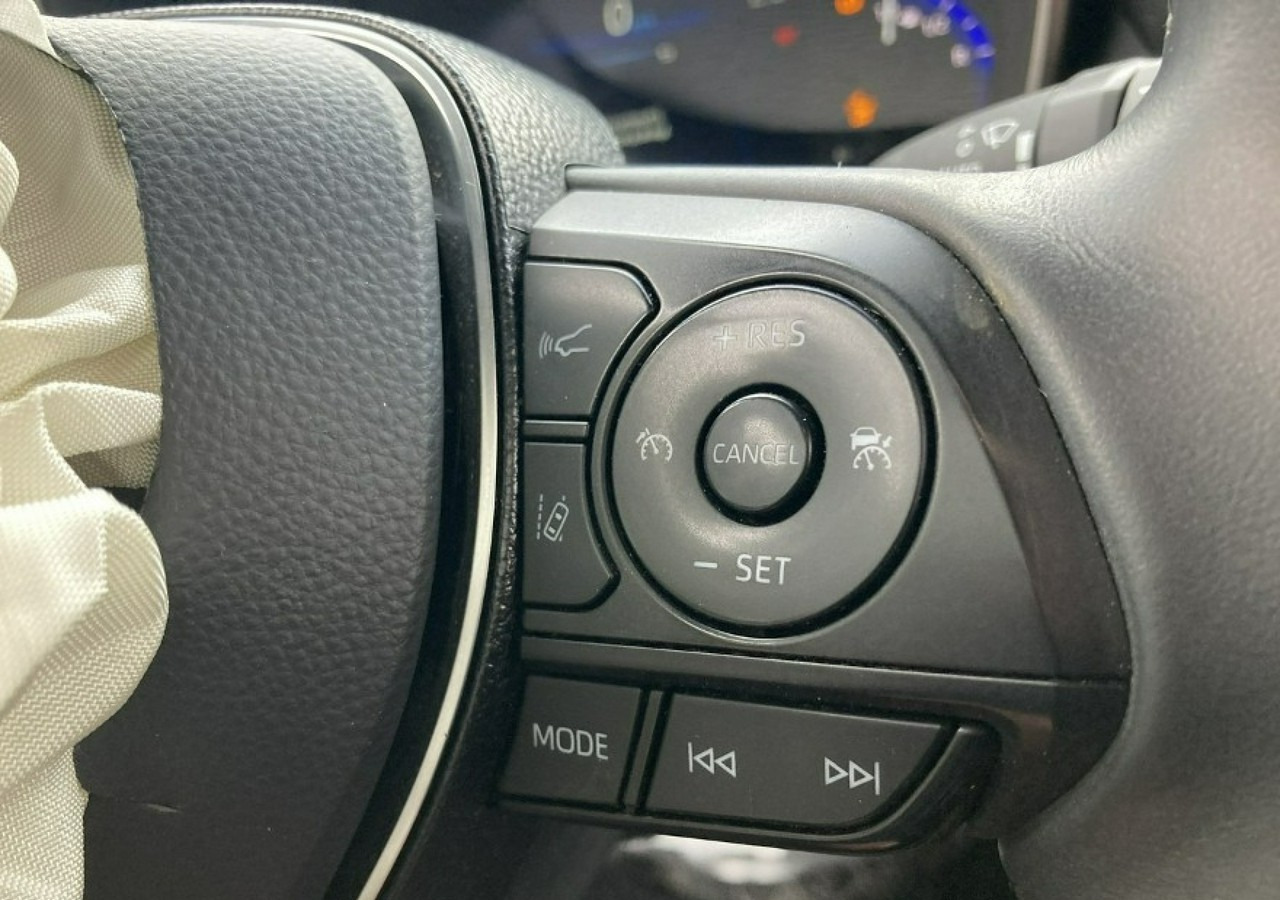 هاتشباك Toyota Corolla XII Corolla 1.8 Hybrid 102KM Comfort Salon PL 2020: صورة 19