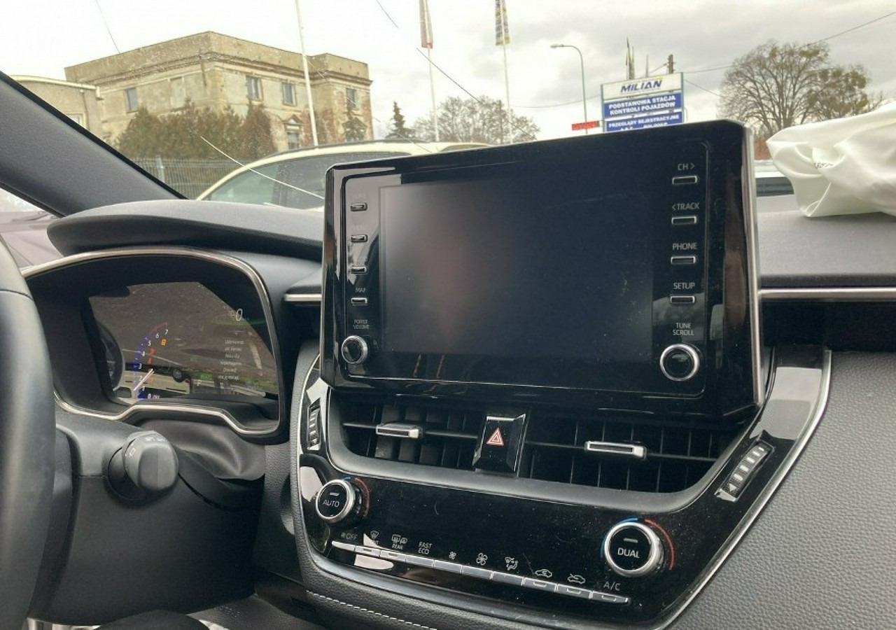 هاتشباك Toyota Corolla XII Corolla 1.8 Hybrid 102KM Comfort Salon PL 2020: صورة 8