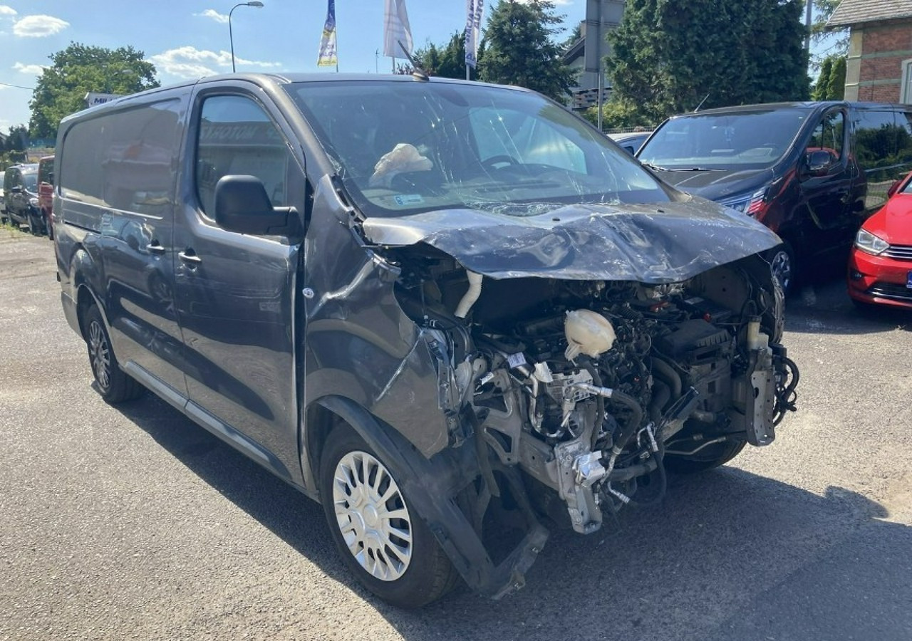 Toyota Proace Toyota Proace Maxi Klima 2020 Salon PL - فان: صورة 3 Toyota Proace Toyota Proace Maxi Klima 2020 Salon PL - فان: صورة 3