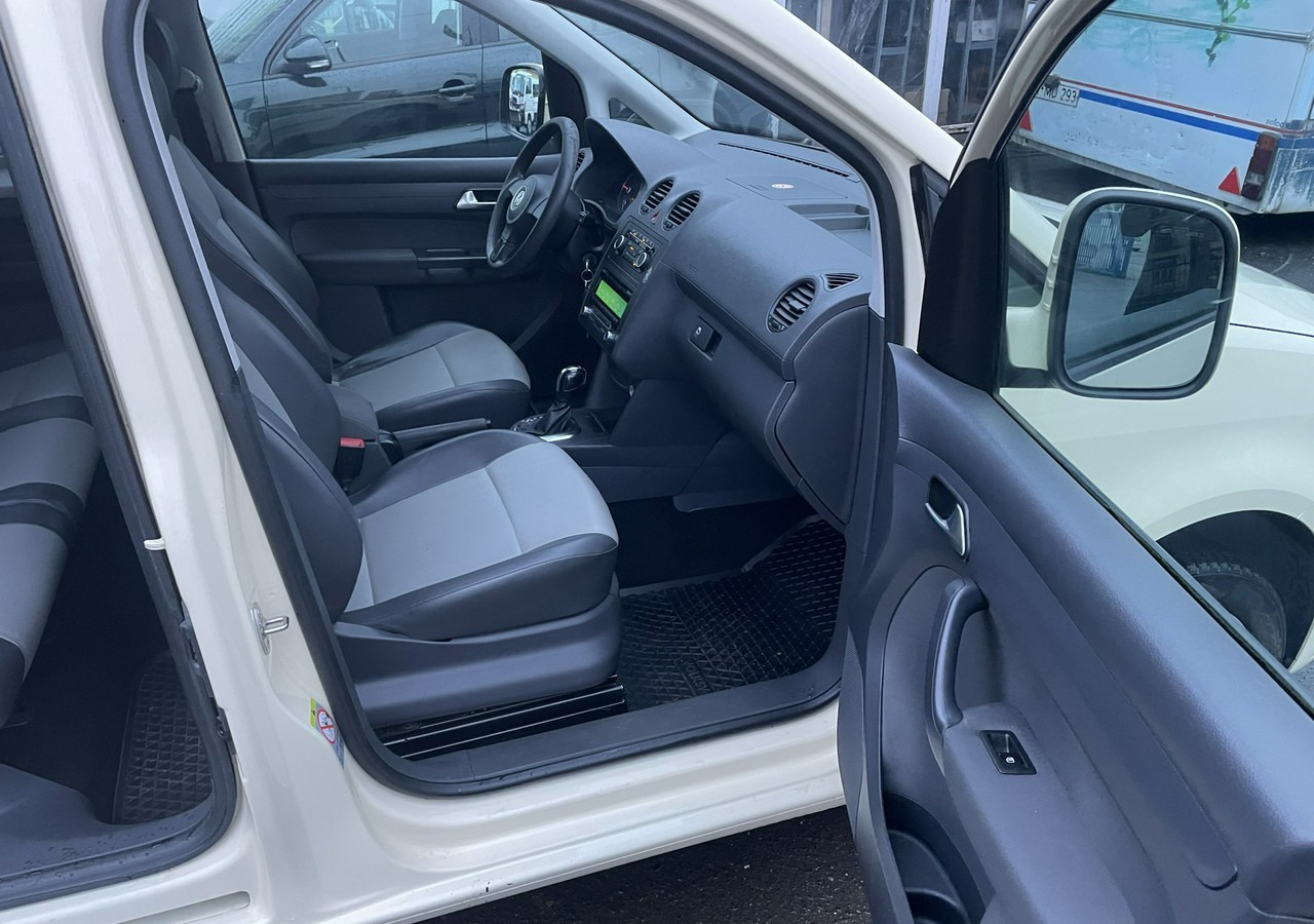 Volkswagen Caddy III Caddy 1.6 TDI dla Niepełnosprawnych inwalida rampa 2015 - سيارة: صورة 4 Volkswagen Caddy III Caddy 1.6 TDI dla Niepełnosprawnych inwalida rampa 2015 - سيارة: صورة 4