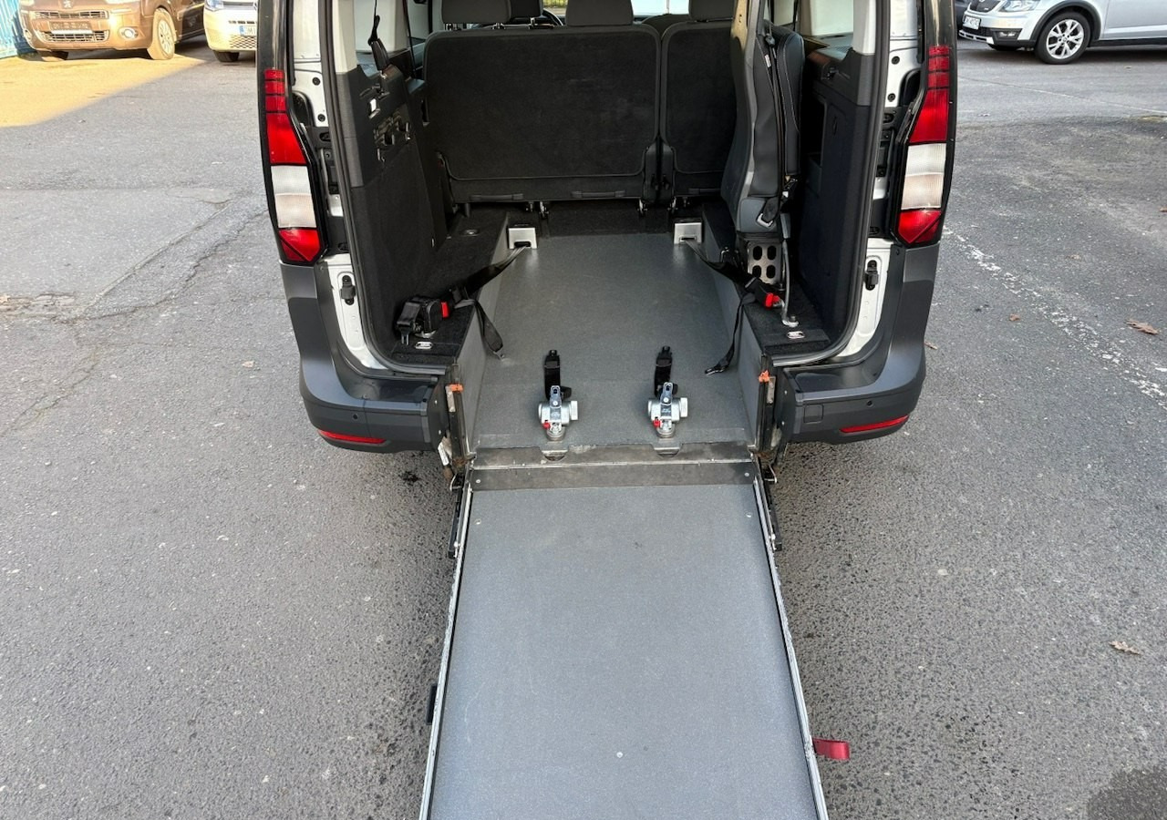 Volkswagen Caddy III Caddy 2.0TDI dla Niepełnosprawnych inwalida rampa Model 2022 PFRON - سيارة ستيشن: صورة 3 Volkswagen Caddy III Caddy 2.0TDI dla Niepełnosprawnych inwalida rampa Model 2022 PFRON - سيارة ستيشن: صورة 3