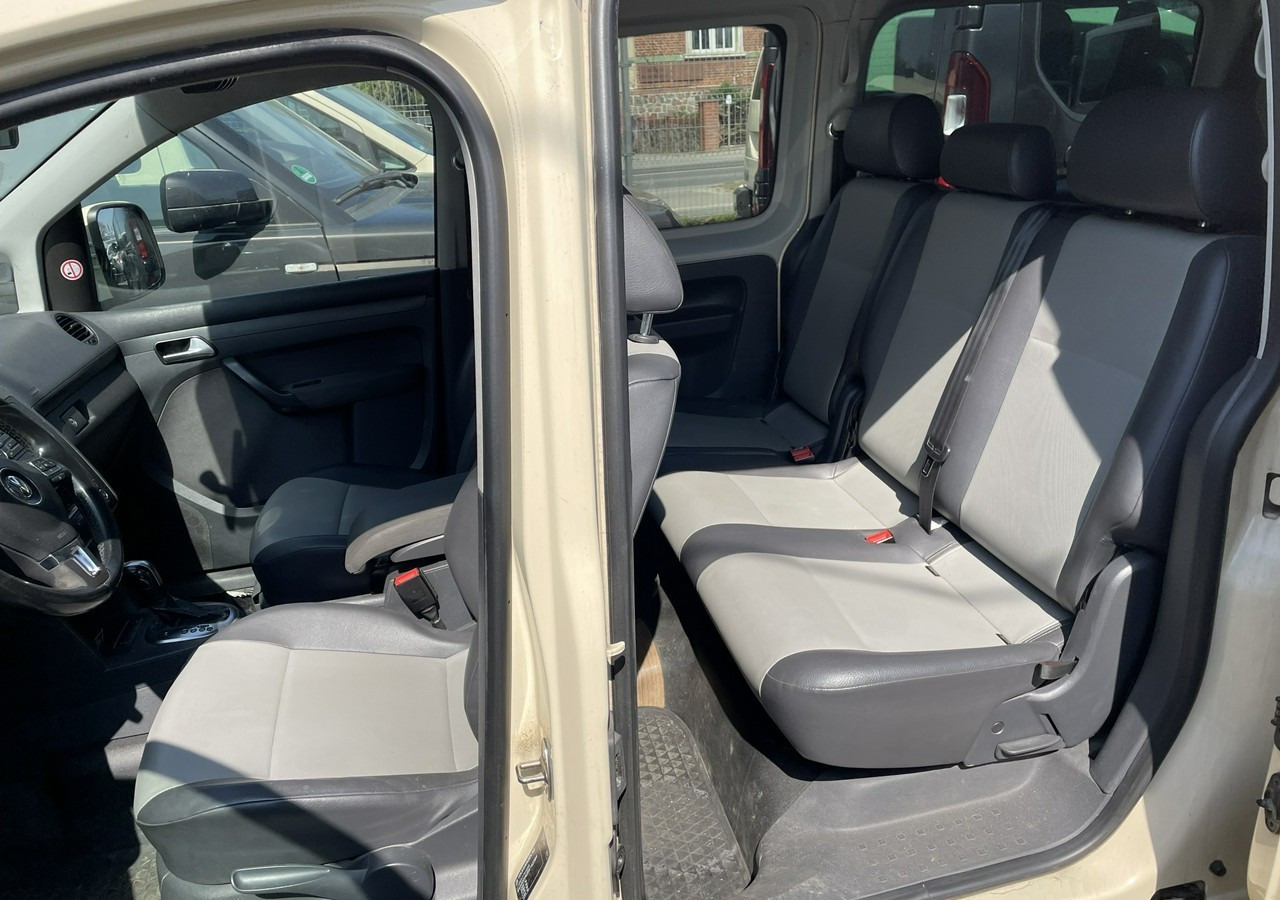 سيارة Volkswagen Caddy III Caddy do przewozu Niepełnosprawnych inwalida rampa 2015: صورة 9