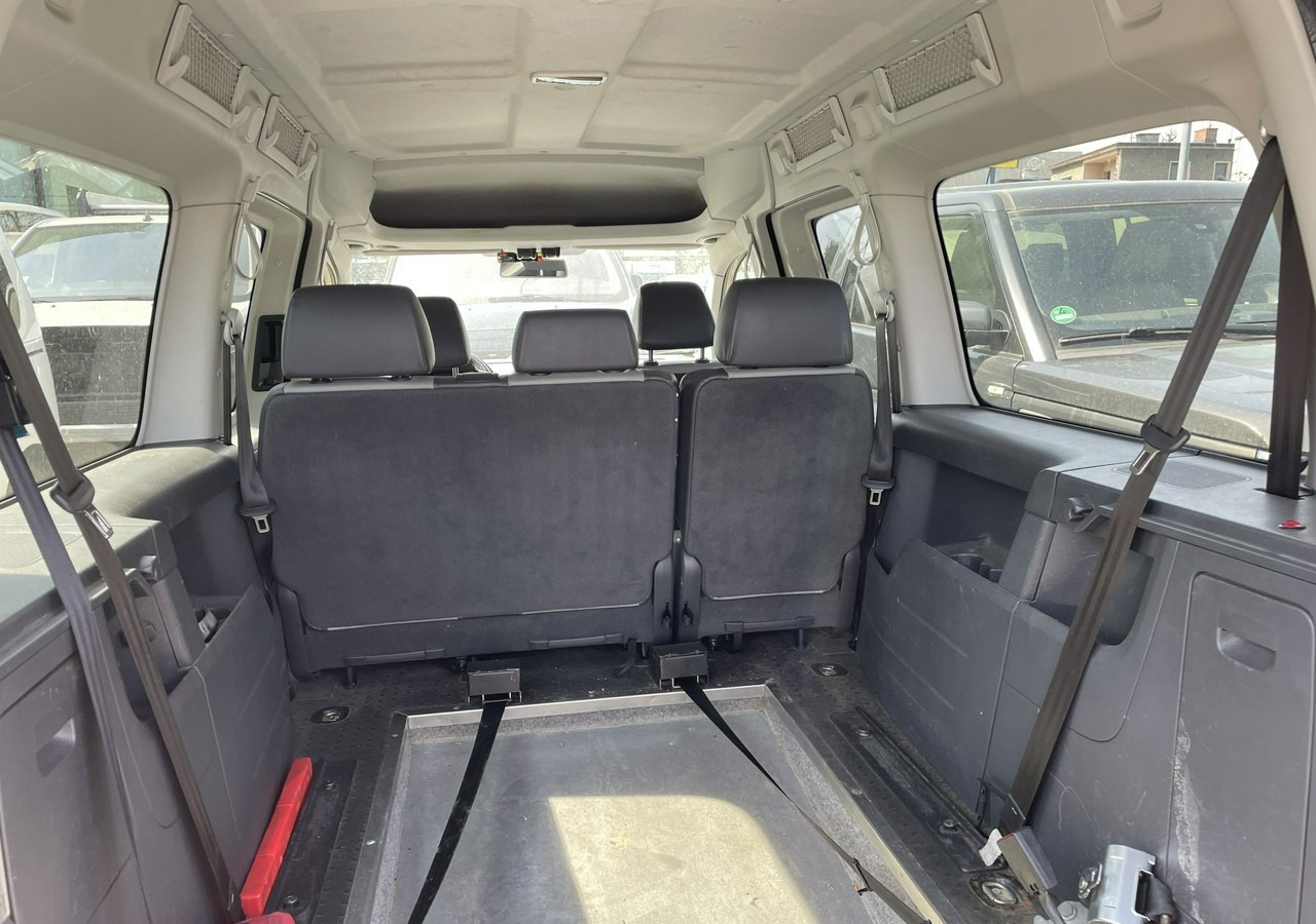 Volkswagen Caddy III Caddy do przewozu Niepełnosprawnych inwalida rampa 2015 - سيارة: صورة 5 Volkswagen Caddy III Caddy do przewozu Niepełnosprawnych inwalida rampa 2015 - سيارة: صورة 5