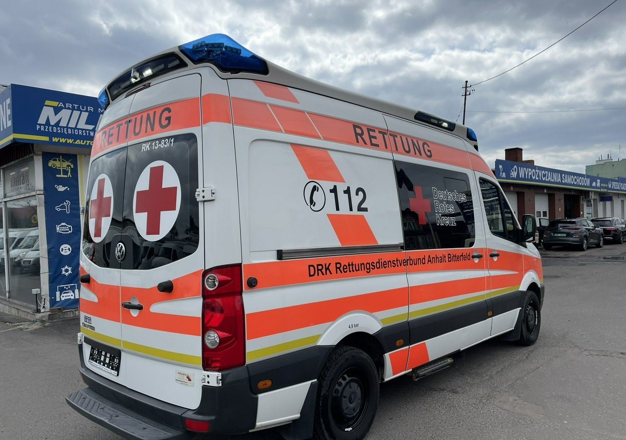 Volkswagen Crafter Crafter 2.0-163KM Karetka Ambulans Wyposażony Model 2016 - سيارة اسعاف: صورة 5 Volkswagen Crafter Crafter 2.0-163KM Karetka Ambulans Wyposażony Model 2016 - سيارة اسعاف: صورة 5