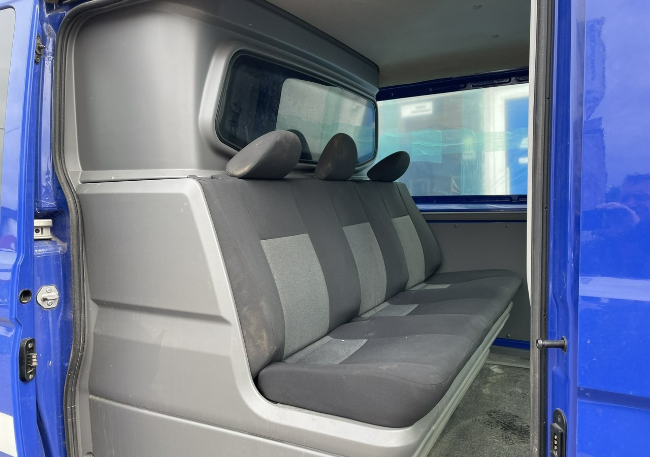 الشاحنات الصغيرة كابينة مزدوجة Volkswagen Crafter Volkswagen Crafter 2.0-180KM 4X4 Brygadówka 5-osob dokka Model 2021: صورة 9 الشاحنات الصغيرة كابينة مزدوجة Volkswagen Crafter Volkswagen Crafter 2.0-180KM 4X4 Brygadówka 5-osob dokka Model 2021: صورة 9