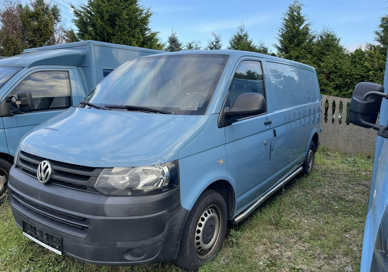 Volkswagen Transporter Trasporter T5 Bankowóz kuloodporny opancerzony 2015 - هاوي تجميع المركبات: صورة 1 Volkswagen Transporter Trasporter T5 Bankowóz kuloodporny opancerzony 2015 - هاوي تجميع المركبات: صورة 1