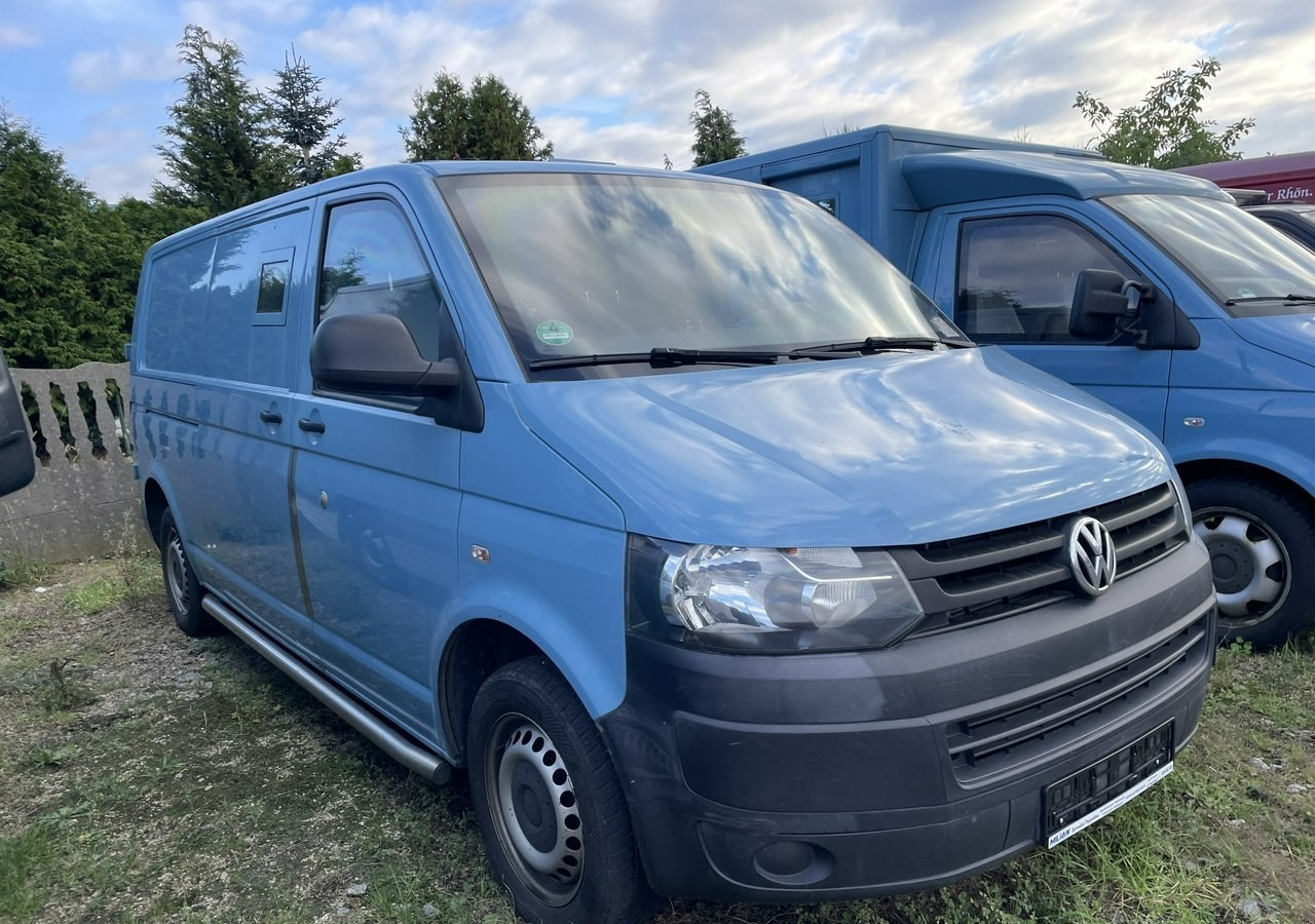 Volkswagen Transporter Trasporter T5 Bankowóz kuloodporny opancerzony 2015 - هاوي تجميع المركبات: صورة 2 Volkswagen Transporter Trasporter T5 Bankowóz kuloodporny opancerzony 2015 - هاوي تجميع المركبات: صورة 2
