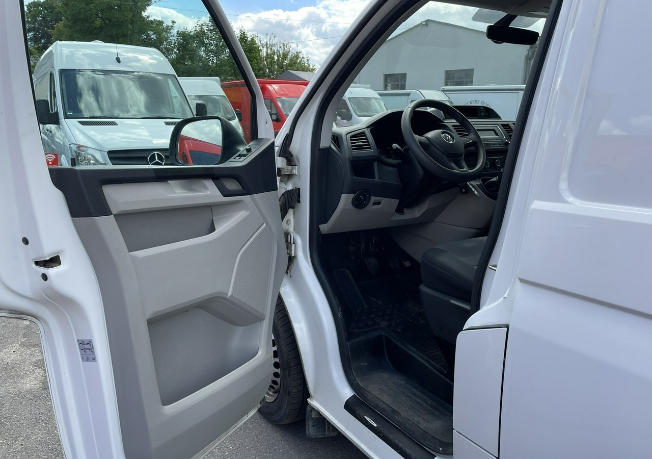 Volkswagen Transporter Volkswagen Transporter T6 Long 2.0-150KM 4X4 Klima Model 2018 Volkswagen Transporter Volkswagen Transporter T6 Long 2.0-150KM 4X4 Klima Model 2018: صورة 11