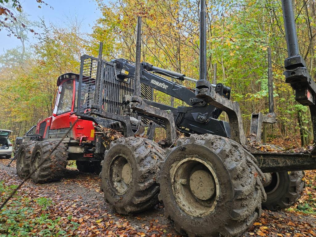 Komatsu 875 - حافلة الغابات: صورة 2 Komatsu 875 - حافلة الغابات: صورة 2