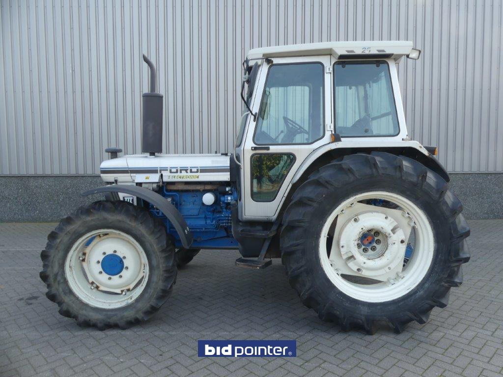 Ford 7810 Silver Jubilee - جرار: صورة 2 Ford 7810 Silver Jubilee - جرار: صورة 2