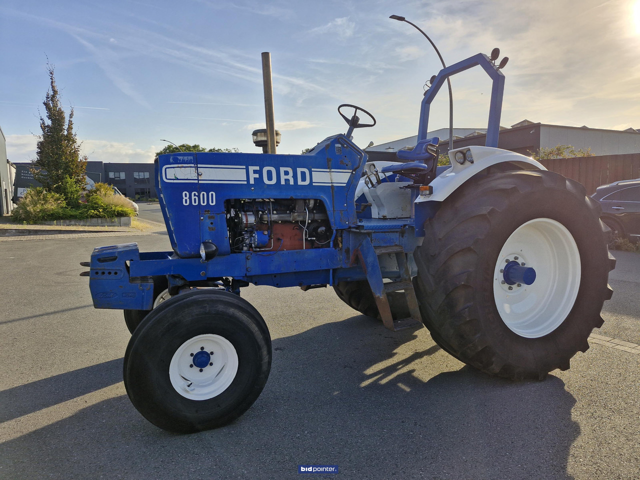 Ford 8600 - جرار: صورة 1 Ford 8600 - جرار: صورة 1