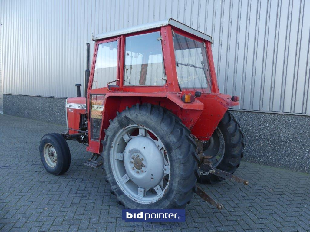 Massey Ferguson 260 with 4226 Hours and powersteering - جرار: صورة 4 Massey Ferguson 260 with 4226 Hours and powersteering - جرار: صورة 4