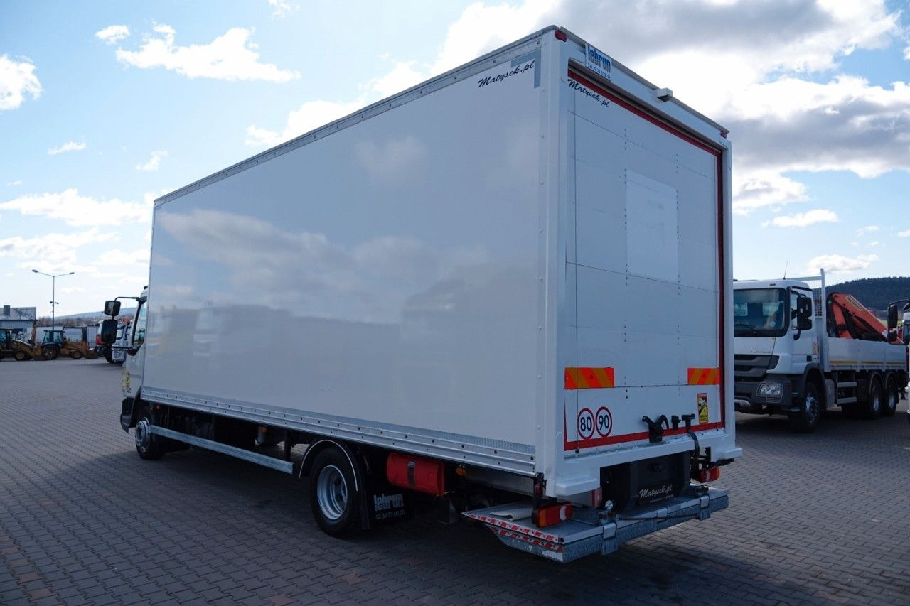 DAF LF 210 / KONTENER - 7 M / SOLÓWKA / WINDA DHOLLA - شاحنة مقفلة: صورة 2 DAF LF 210 / KONTENER - 7 M / SOLÓWKA / WINDA DHOLLA - شاحنة مقفلة: صورة 2