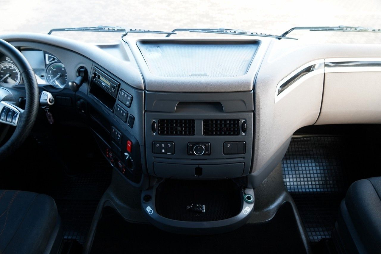 شاحنات الحاويات / جسم علوي قابل للتغيير شاحنة DAF XF 480 / BDF / 6X2 / ZESTAW TANDEM / SSC / I-PAR: صورة 29 شاحنات الحاويات / جسم علوي قابل للتغيير شاحنة DAF XF 480 / BDF / 6X2 / ZESTAW TANDEM / SSC / I-PAR: صورة 29