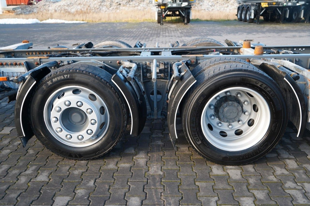 شاحنات الحاويات / جسم علوي قابل للتغيير شاحنة DAF XF 480 / BDF / 6X2 / ZESTAW TANDEM / SSC / I-PAR: صورة 19 شاحنات الحاويات / جسم علوي قابل للتغيير شاحنة DAF XF 480 / BDF / 6X2 / ZESTAW TANDEM / SSC / I-PAR: صورة 19