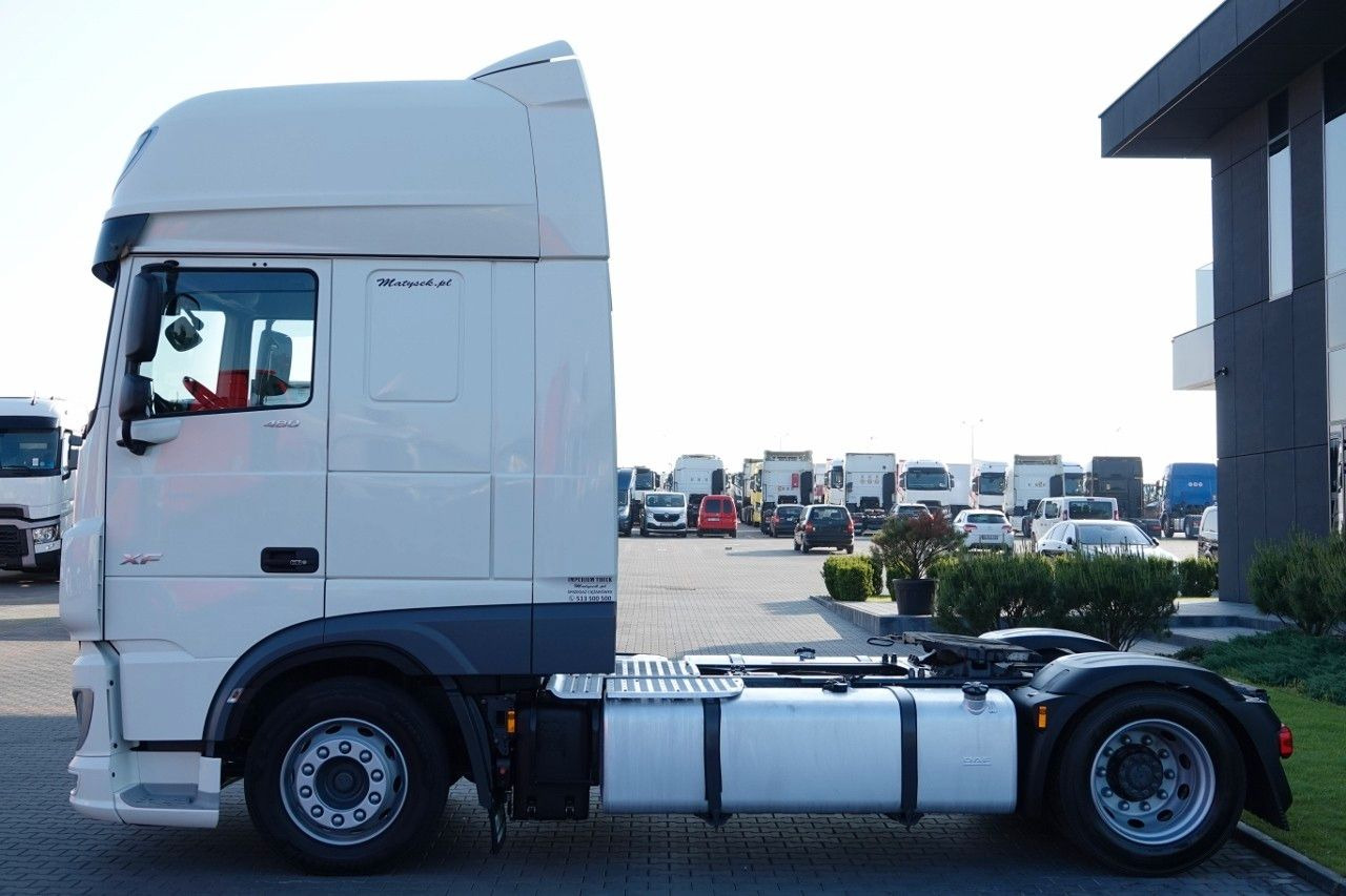 DAF XF 480 / LOW DECK / MEGA / I-PARK COOL / TV / 20 - وحدة جر: صورة 3 DAF XF 480 / LOW DECK / MEGA / I-PARK COOL / TV / 20 - وحدة جر: صورة 3
