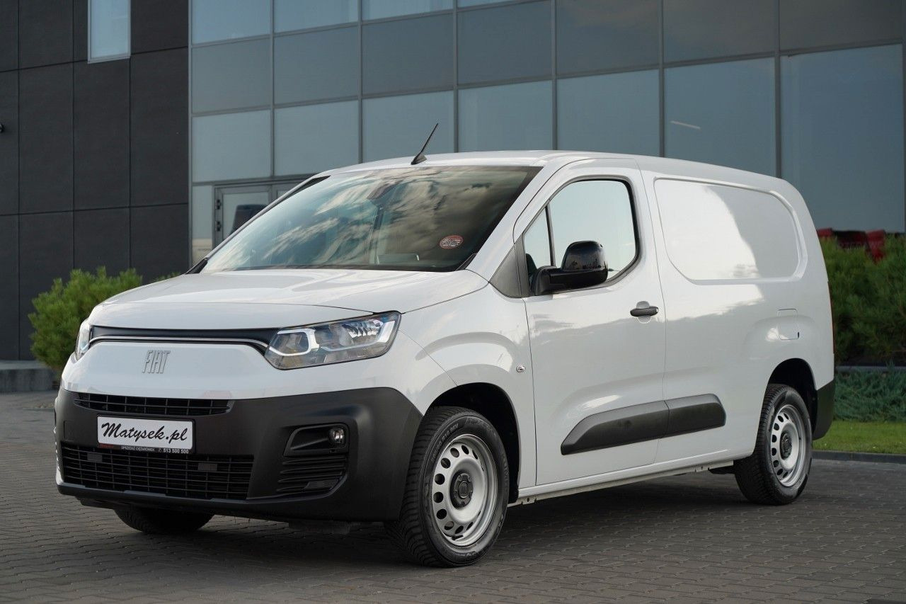 Fiat DOBLO / FURGON / BLASZAK / 2023 R / SPROWADZON - فان المدمجة: صورة 1 Fiat DOBLO / FURGON / BLASZAK / 2023 R / SPROWADZON - فان المدمجة: صورة 1