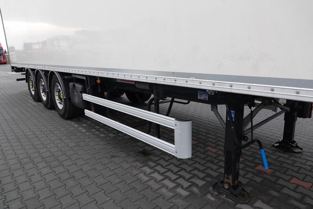 Frühauf KONTENER / KOFFER / ROLETA / PODŁOGA BARDZO MOCN Frühauf KONTENER / KOFFER / ROLETA / PODŁOGA BARDZO MOCN - نصف مقطورة مُبرِّدة: صورة 5 Frühauf KONTENER / KOFFER / ROLETA / PODŁOGA BARDZO MOCN Frühauf KONTENER / KOFFER / ROLETA / PODŁOGA BARDZO MOCN - نصف مقطورة مُبرِّدة: صورة 5