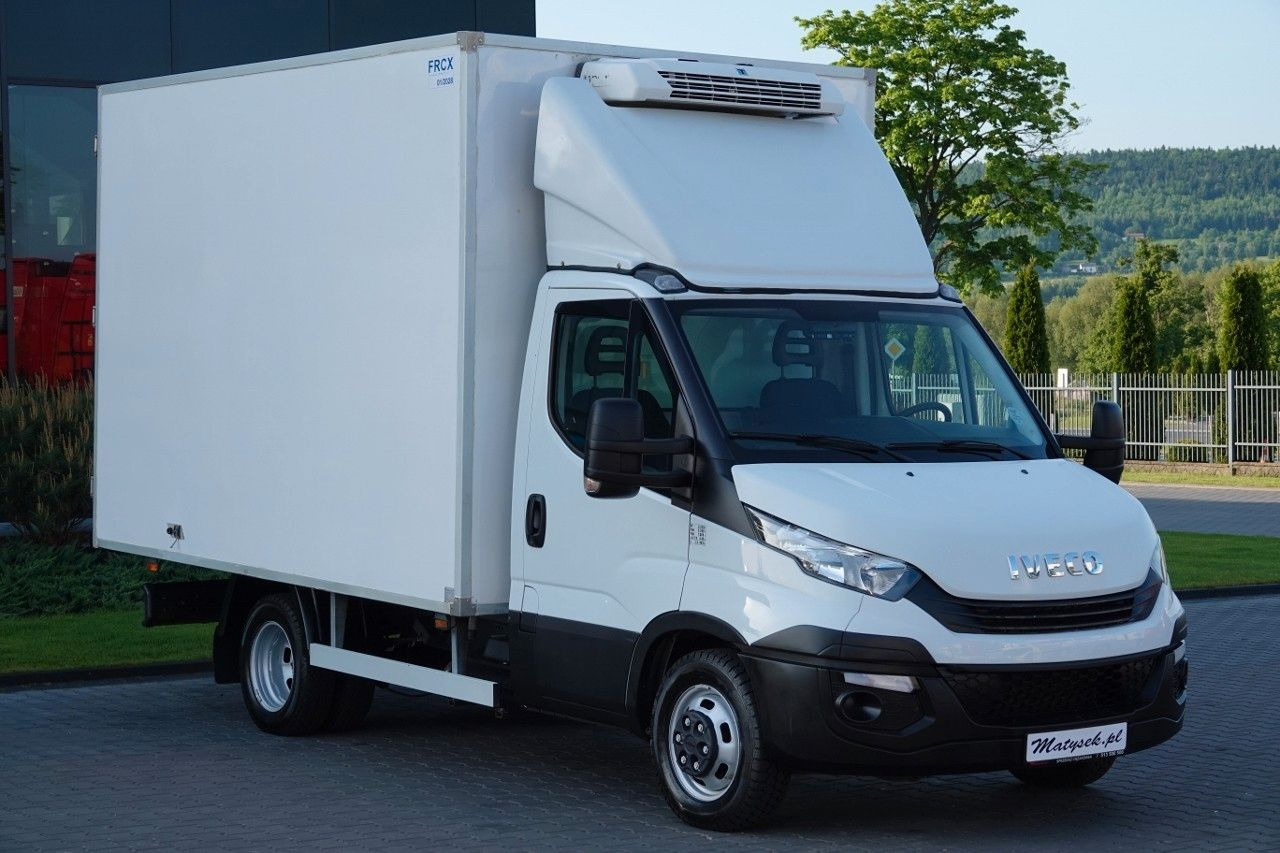 Iveco DAILY / 3.0D -180KM / CHŁODNIA / HAKÓWKA / AGRE - شاحنة مُبرّدة للتوصيل: صورة 2 Iveco DAILY / 3.0D -180KM / CHŁODNIA / HAKÓWKA / AGRE - شاحنة مُبرّدة للتوصيل: صورة 2