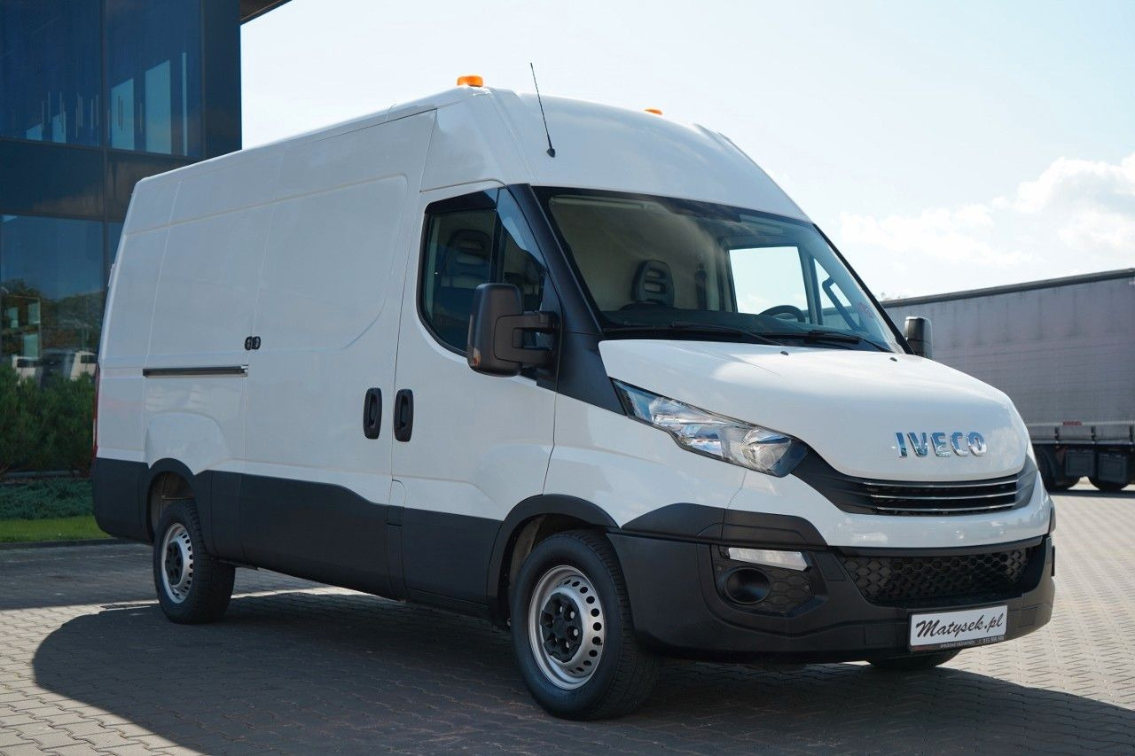 Iveco DAILY 35-140 / BLASZAK / ZABUDOWA WARSZTATOWA / - فان: صورة 4 Iveco DAILY 35-140 / BLASZAK / ZABUDOWA WARSZTATOWA / - فان: صورة 4
