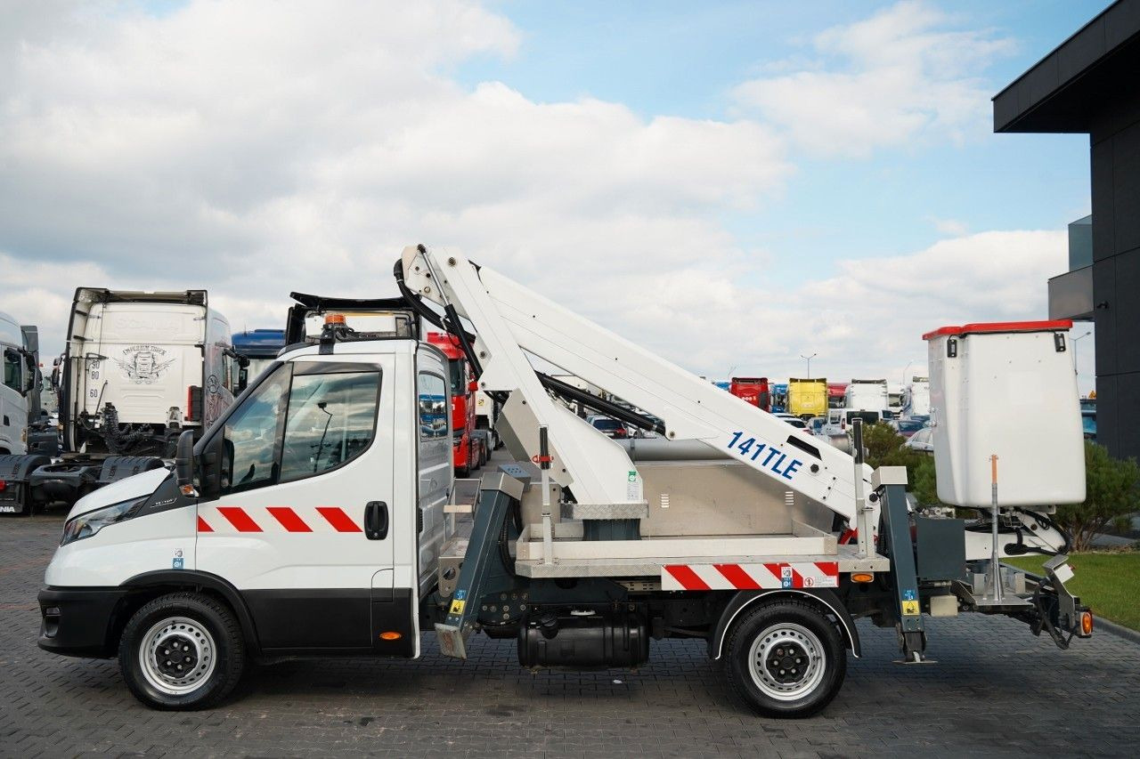 Iveco DAILY 35-140 / ZWYŻKA / PODNOŚNIK KOSZOWY FRANCE - منصة تلسكوبية محمولة على شاحنة: صورة 4 Iveco DAILY 35-140 / ZWYŻKA / PODNOŚNIK KOSZOWY FRANCE - منصة تلسكوبية محمولة على شاحنة: صورة 4
