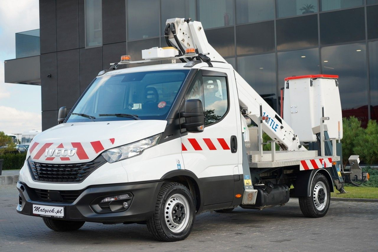 Iveco DAILY 35-140 / ZWYŻKA / PODNOŚNIK KOSZOWY FRANCE - منصة تلسكوبية محمولة على شاحنة: صورة 1 Iveco DAILY 35-140 / ZWYŻKA / PODNOŚNIK KOSZOWY FRANCE - منصة تلسكوبية محمولة على شاحنة: صورة 1
