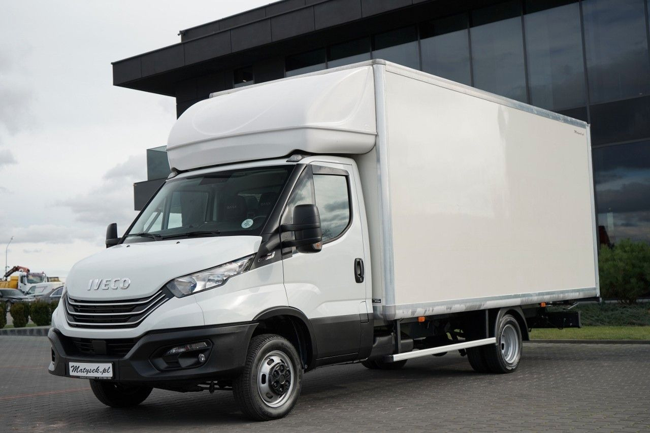 Iveco DAILY 35-180 / KONTENER / AUTOMAT HI-MATIC / BL - شاحنة مُبرّدة للتوصيل: صورة 1 Iveco DAILY 35-180 / KONTENER / AUTOMAT HI-MATIC / BL - شاحنة مُبرّدة للتوصيل: صورة 1