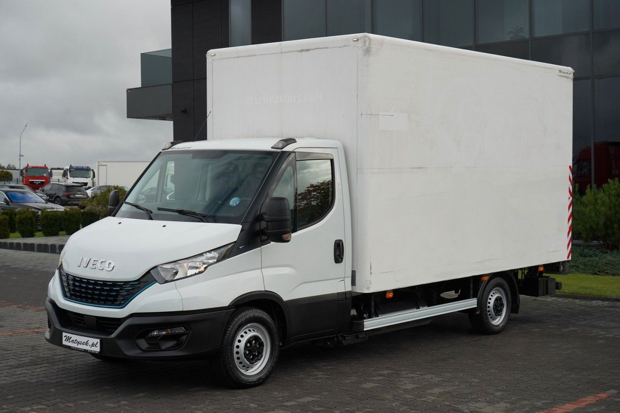 Iveco DAILY 35-NP / CNG / KONTENER / MANUAL / WINDA PA - شاحنة مُبرّدة للتوصيل: صورة 4 Iveco DAILY 35-NP / CNG / KONTENER / MANUAL / WINDA PA - شاحنة مُبرّدة للتوصيل: صورة 4