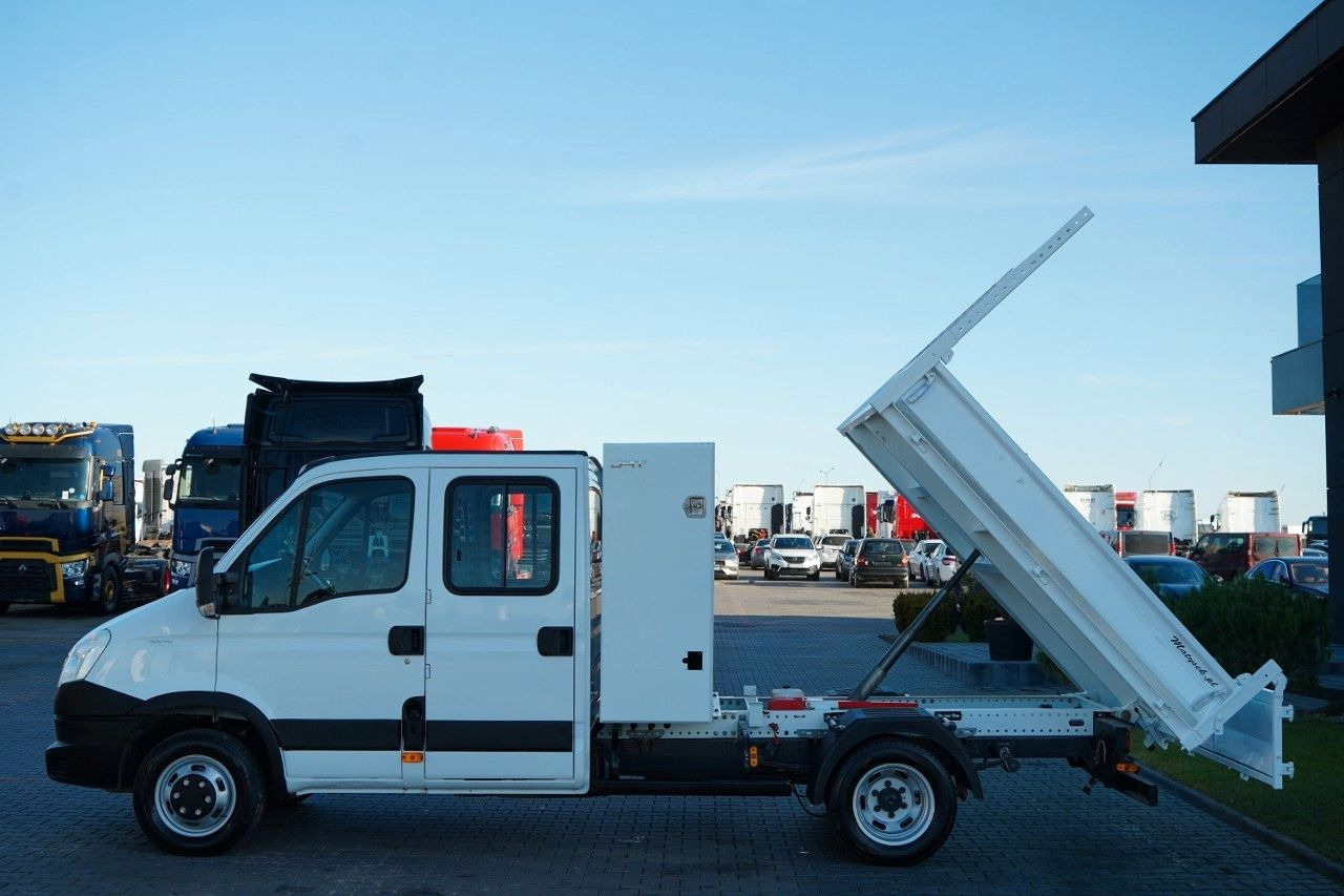 Iveco DAILY 35C11 / WYWROTKA / BRYGADÓWKA / BLIŹNIAK / - قلاب صغير: صورة 3 Iveco DAILY 35C11 / WYWROTKA / BRYGADÓWKA / BLIŹNIAK / - قلاب صغير: صورة 3