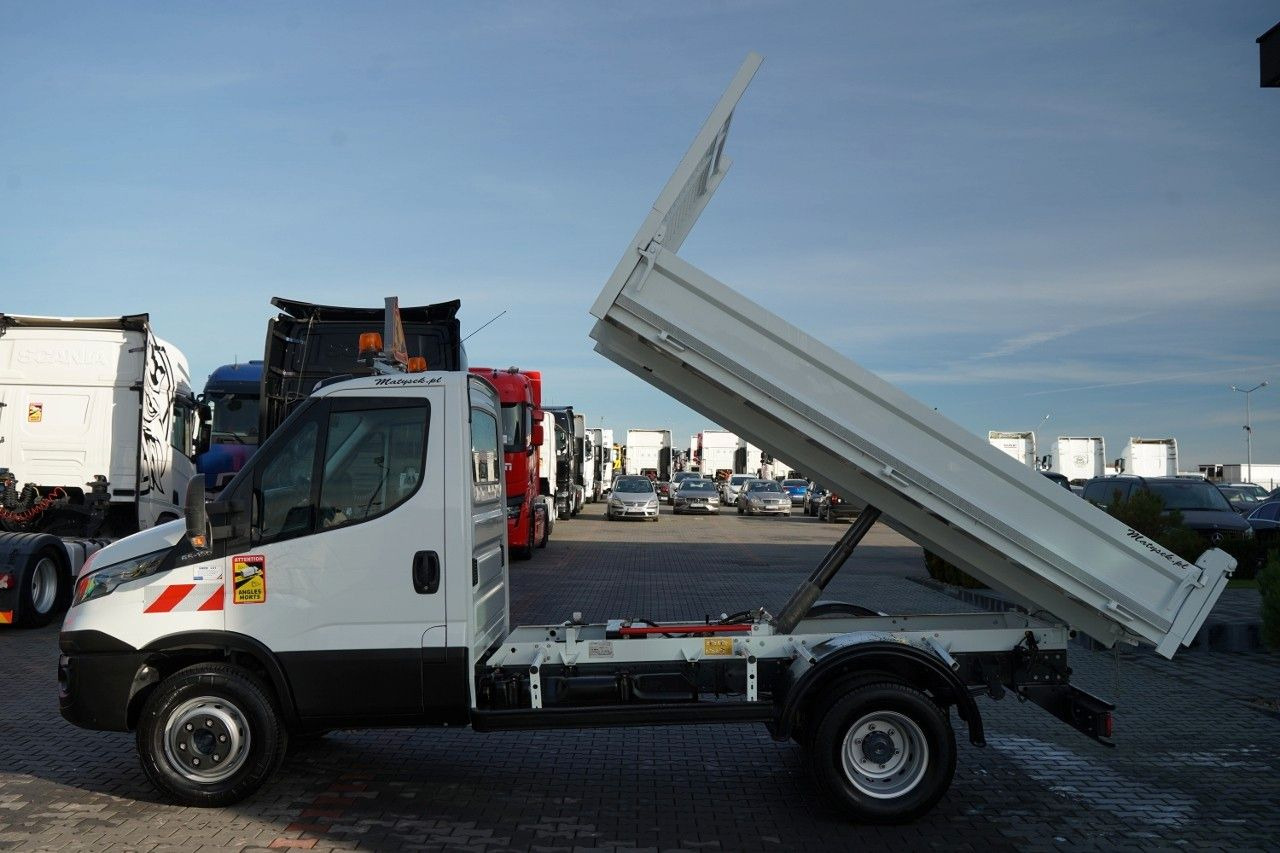 Iveco DAILY 65-150 / REAR TIPPER 3.4 M / 37,000 km / T - قلاب صغير: صورة 3 Iveco DAILY 65-150 / REAR TIPPER 3.4 M / 37,000 km / T - قلاب صغير: صورة 3