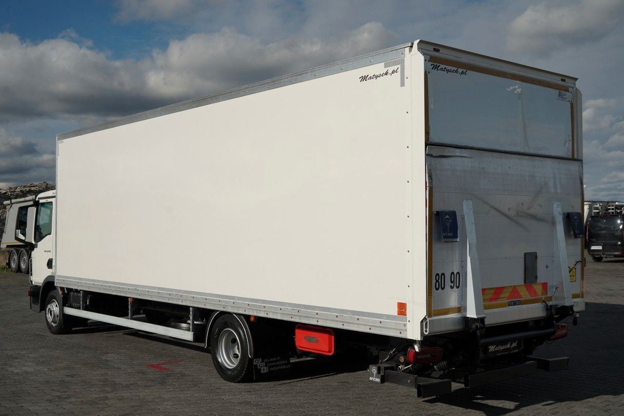 MAN TGL 12.250 / SOLÓWKA / KONTENER 8 M / WINDA / BO - شاحنة مقفلة: صورة 3 MAN TGL 12.250 / SOLÓWKA / KONTENER 8 M / WINDA / BO - شاحنة مقفلة: صورة 3