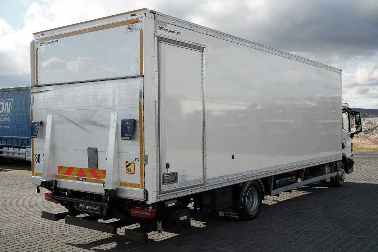 MAN TGL 12.250 / SOLÓWKA / KONTENER 8 M / WINDA / BO - شاحنة مقفلة: صورة 4 MAN TGL 12.250 / SOLÓWKA / KONTENER 8 M / WINDA / BO - شاحنة مقفلة: صورة 4