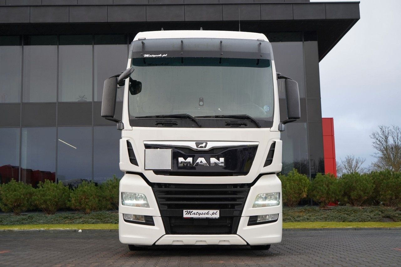 MAN TGX 18.470 / LOW DECK / MEGA / REGULOWANE SIODŁO - وحدة جر: صورة 3 MAN TGX 18.470 / LOW DECK / MEGA / REGULOWANE SIODŁO - وحدة جر: صورة 3