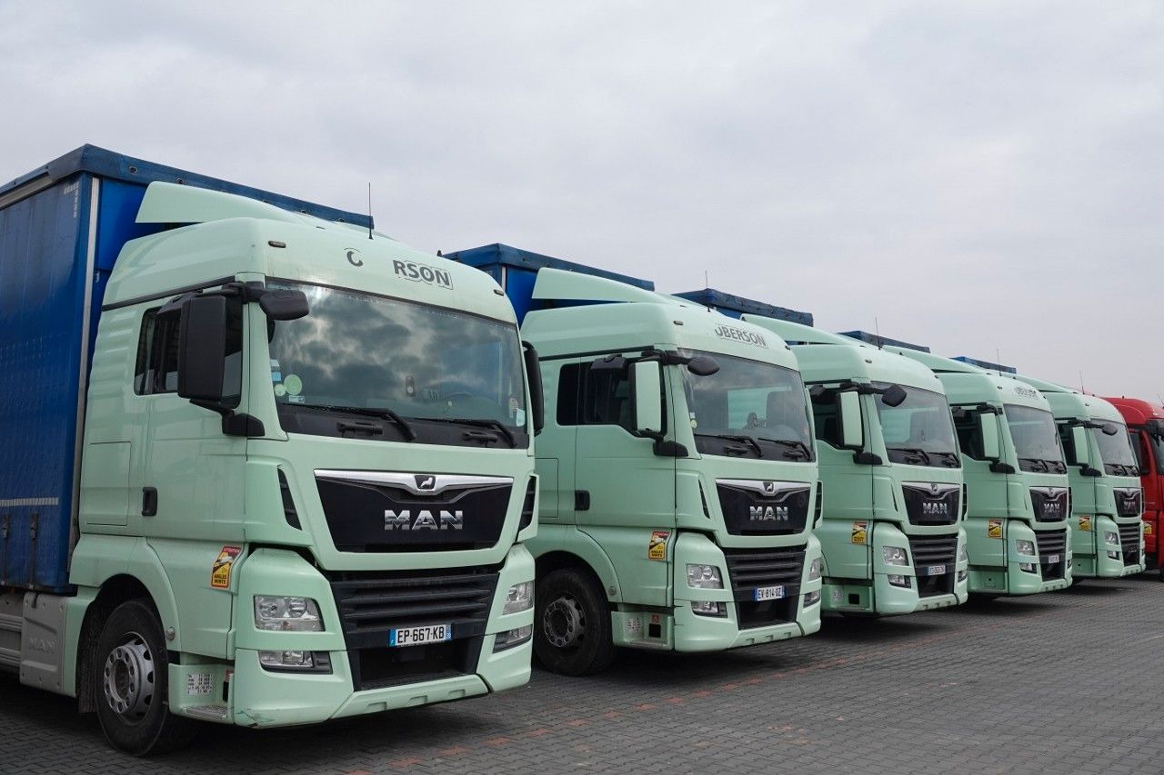 MAN TGX 26.460 / ZESTAW TANDEM PRZEJAZDOWY / 120 M3 - شاحنة ستارة: صورة 2 MAN TGX 26.460 / ZESTAW TANDEM PRZEJAZDOWY / 120 M3 - شاحنة ستارة: صورة 2