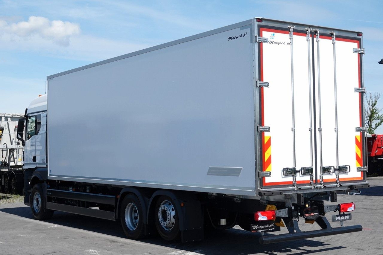 MAN TGX 26.520 / 6x2 / CHŁODNIA -8,6 M / AGREGAT THE - شاحنة مقفلة: صورة 3 MAN TGX 26.520 / 6x2 / CHŁODNIA -8,6 M / AGREGAT THE - شاحنة مقفلة: صورة 3