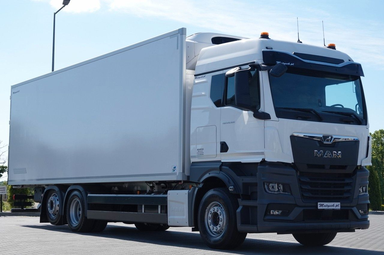 MAN TGX 26.520 / 6x2 / CHŁODNIA -8,6 M / AGREGAT THE - شاحنة مقفلة: صورة 1 MAN TGX 26.520 / 6x2 / CHŁODNIA -8,6 M / AGREGAT THE - شاحنة مقفلة: صورة 1