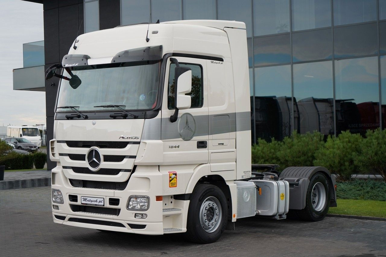 Mercedes-Benz ACTROS 1844 / HYDRAULIKA / 2010 / - وحدة جر: صورة 4 Mercedes-Benz ACTROS 1844 / HYDRAULIKA / 2010 / - وحدة جر: صورة 4